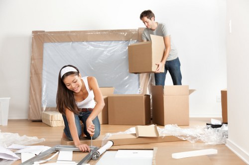 Customer raising a storage service complaint in a structured process