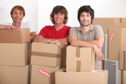 Secure short-term storage in Stmargarets with flexible rental options
